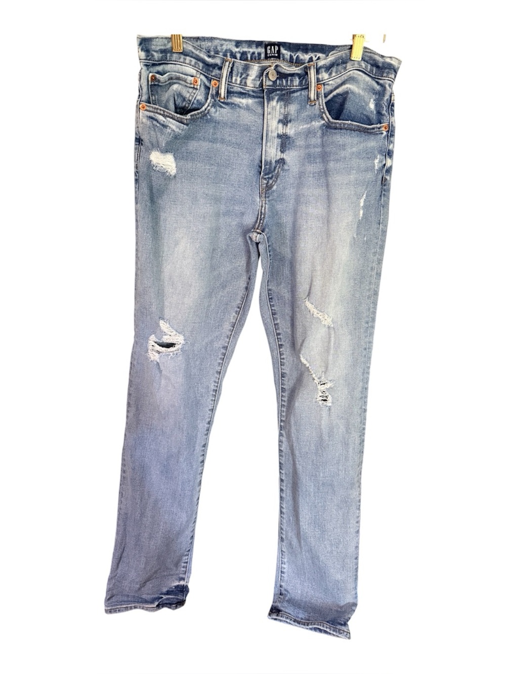 GAP Women's Light Washed  Blue Jeans Distressed Straight Jeans Sz. 33X34
